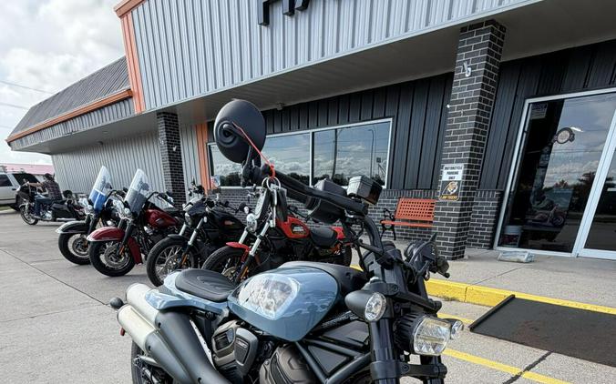 2024 Harley-Davidson® Sportster® S Sharkskin Blue