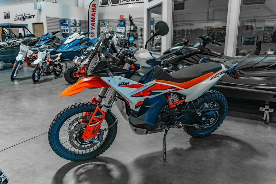 2024 KTM 890 Adventure R