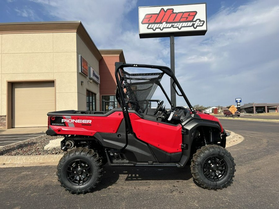 2024 Honda® Pioneer 1000 Deluxe