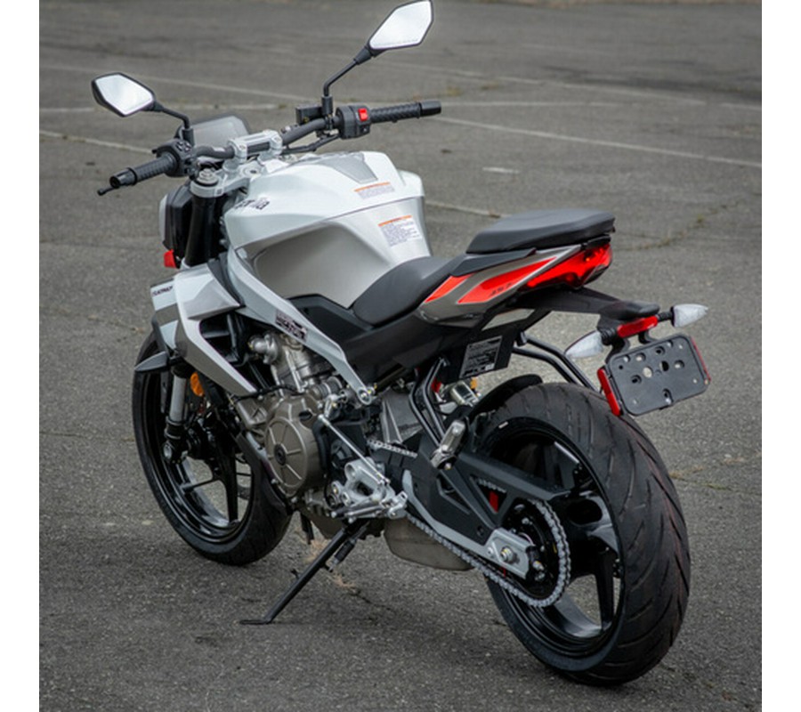 2026 Aprilia Tuono 457