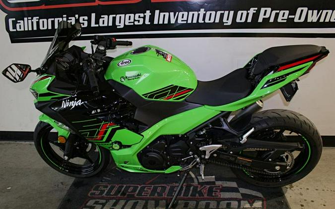 2023 Kawasaki Ninja® 400 KRT Edition ABS