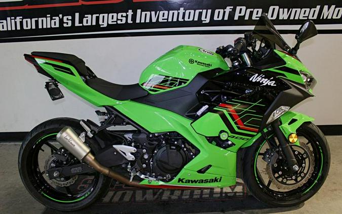 2023 Kawasaki Ninja® 400 KRT Edition ABS