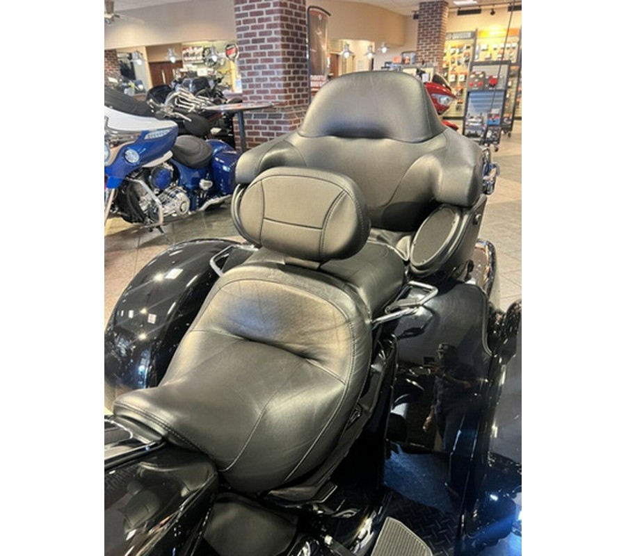 2020 Harley-Davidson Trike FLHTCUTG - Tri Glide Ultra