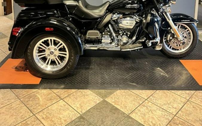 2020 Harley-Davidson Trike FLHTCUTG - Tri Glide Ultra