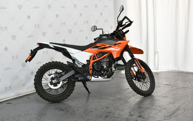 2026 KTM 390 ENDURO R