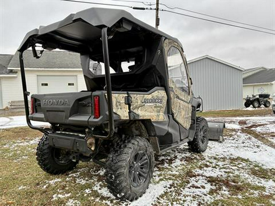 2016 Honda Pioneer 1000-5 Deluxe