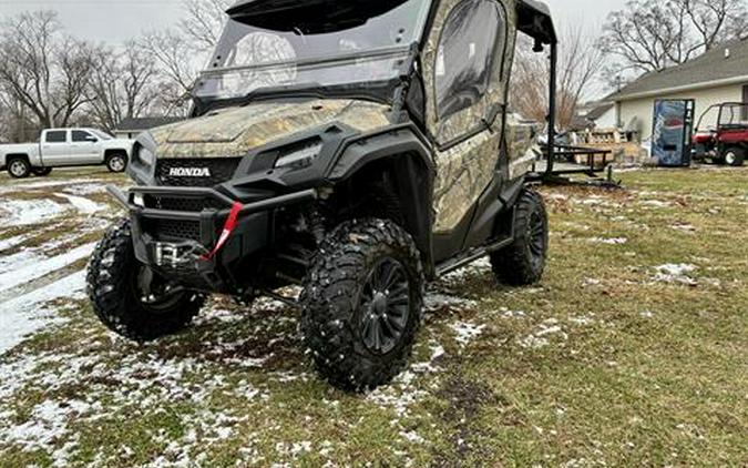 2016 Honda Pioneer 1000-5 Deluxe