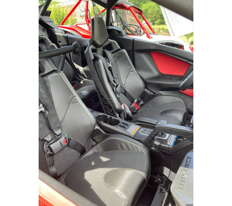 2026 Can-Am® MAVERICK R MAX X 999T