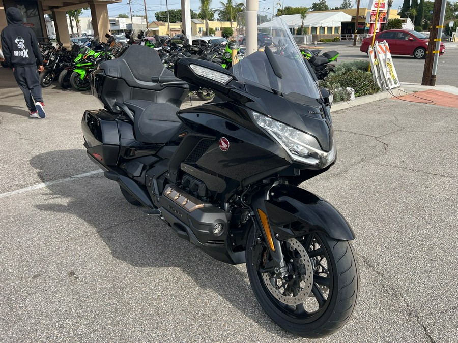 2023 HONDA GOLDWING TOUR DCT