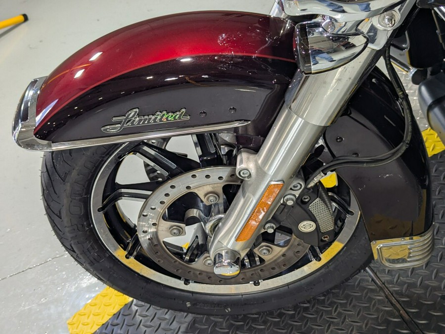 2015 Harley-Davidson® Ultra Limited Two-Tone Mysterious Red Sunglo/Blackened Cayenne Sunglo