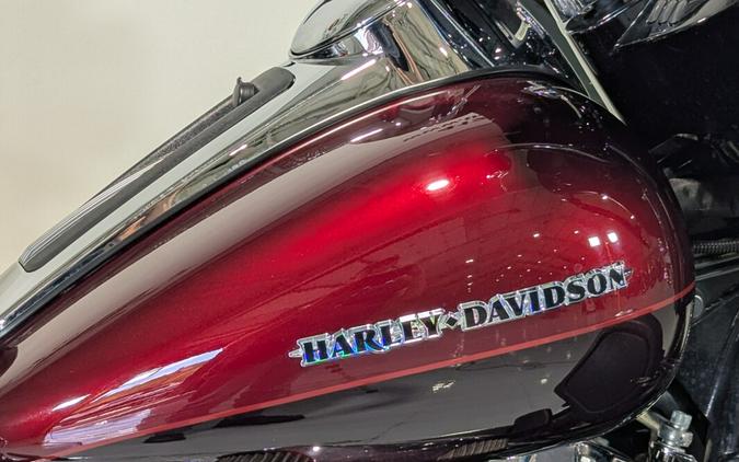2015 Harley-Davidson® Ultra Limited Two-Tone Mysterious Red Sunglo/Blackened Cayenne Sunglo