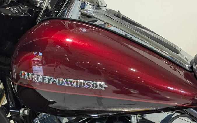 2015 Harley-Davidson® Ultra Limited Two-Tone Mysterious Red Sunglo/Blackened Cayenne Sunglo