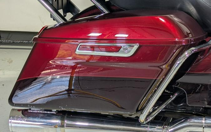 2015 Harley-Davidson® Ultra Limited Two-Tone Mysterious Red Sunglo/Blackened Cayenne Sunglo