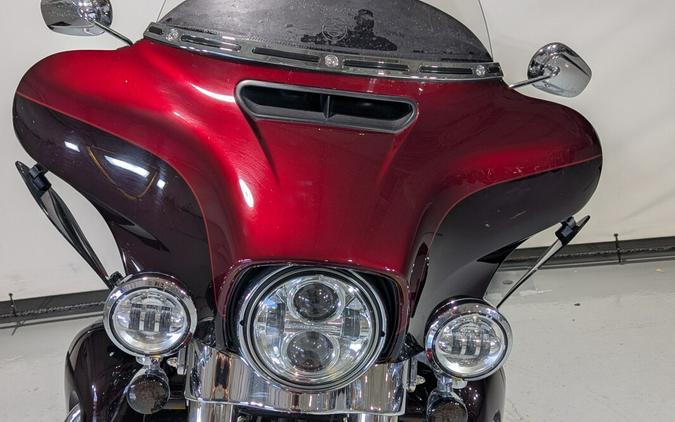 2015 Harley-Davidson® Ultra Limited Two-Tone Mysterious Red Sunglo/Blackened Cayenne Sunglo