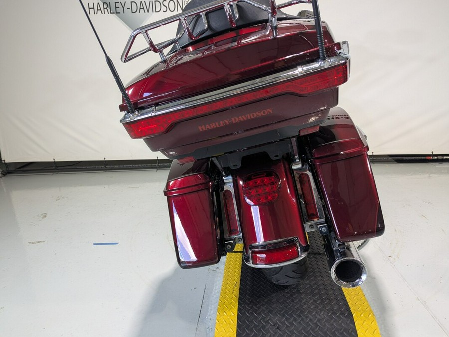 2015 Harley-Davidson® Ultra Limited Two-Tone Mysterious Red Sunglo/Blackened Cayenne Sunglo