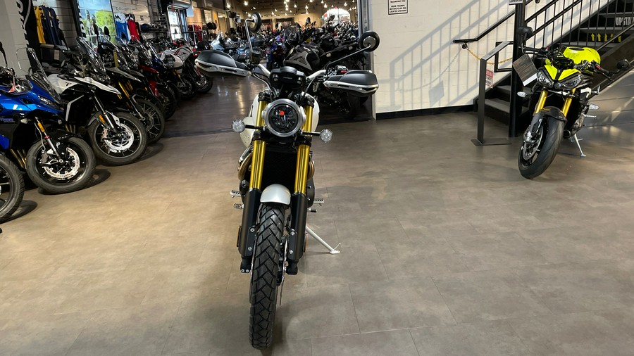 2026 Triumph Scrambler 1200 XE