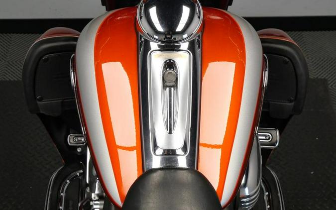 2008 Harley-Davidson® FLHTCUSE3 - Screamin' Eagle® Ultra Classic® CVO™