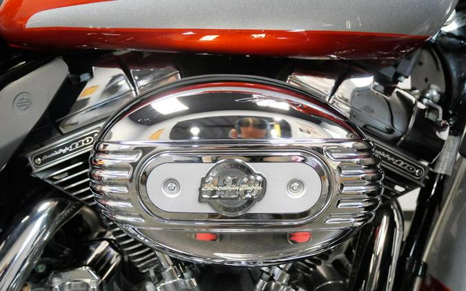 2008 Harley-Davidson® FLHTCUSE3 - Screamin' Eagle® Ultra Classic® CVO™