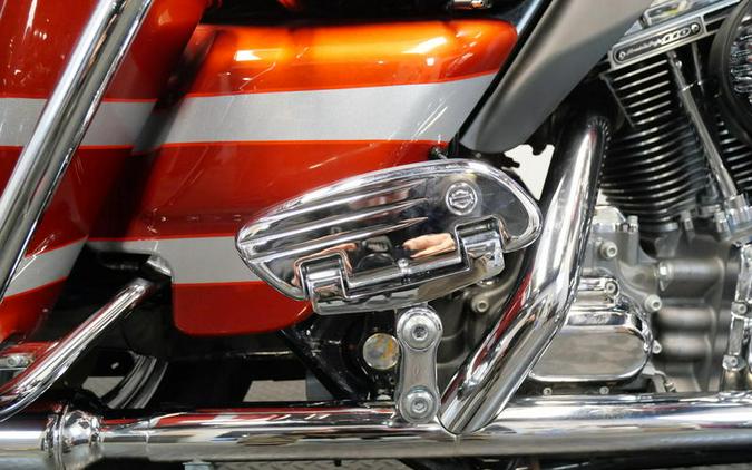 2008 Harley-Davidson® FLHTCUSE3 - Screamin' Eagle® Ultra Classic® CVO™