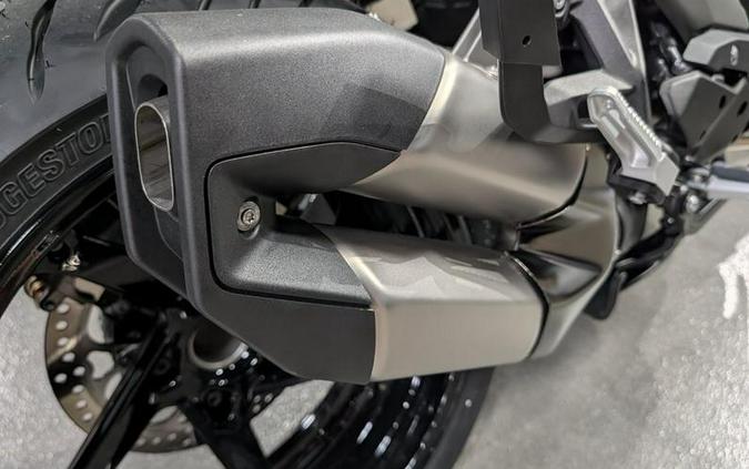 2026 BMW R 1300 RS Racing Blue Metallic