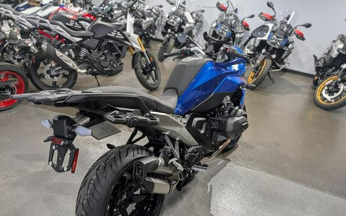 2026 BMW R 1300 RS Racing Blue Metallic