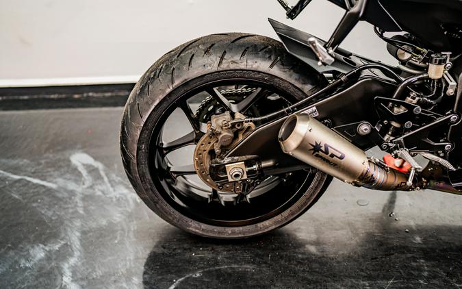 2022 Yamaha Motor Corp., USA YZF-R1