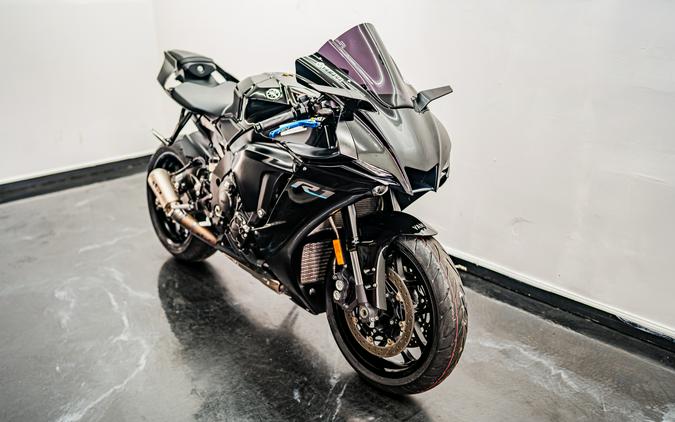 2022 Yamaha Motor Corp., USA YZF-R1