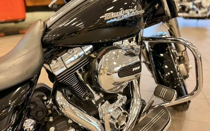 2014 Harley-Davidson Street Glide Special FLHXS