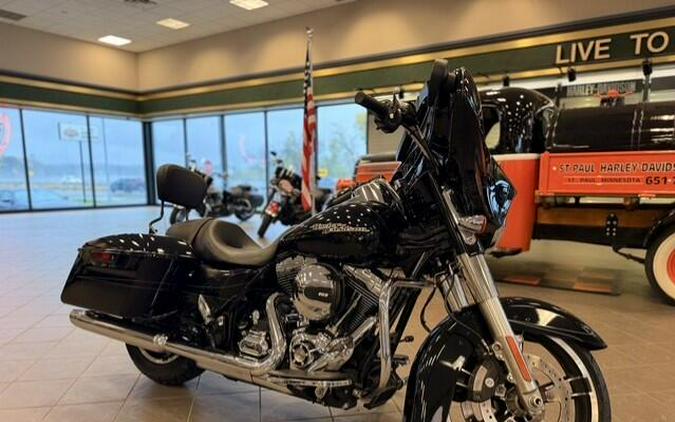 2014 Harley-Davidson Street Glide Special FLHXS