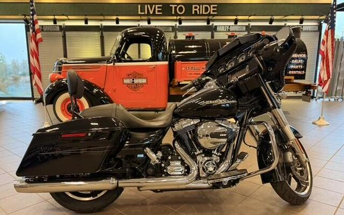 2014 Harley-Davidson Street Glide Special FLHXS