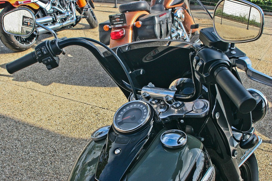 2021 Harley-Davidson Softail FLHCS - Heritage Classic 114