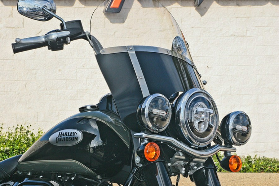 2021 Harley-Davidson Softail FLHCS - Heritage Classic 114