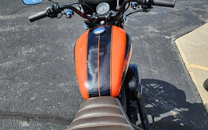 2017 Harley-Davidson XL1200CX Roadster