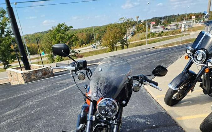 2017 Harley-Davidson XL1200CX Roadster