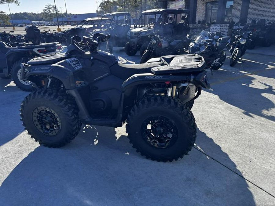 2026 Can-Am® Outlander Backcountry 1000R Multicam Dark Camo