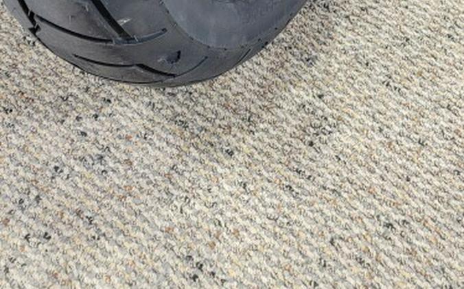 XL 883N 2015 Iron 883™