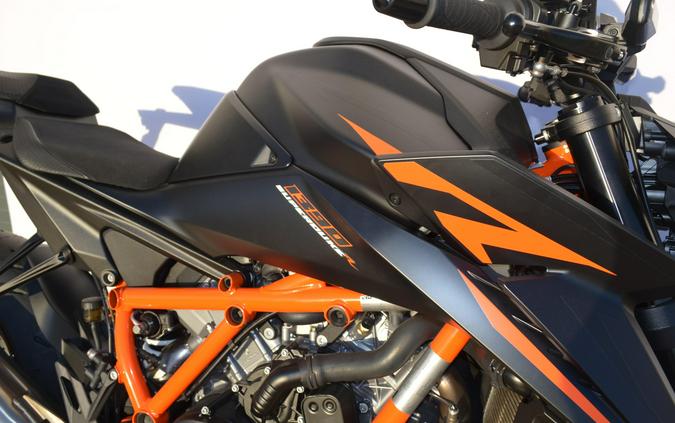 2025 KTM Super Duke 1390 R EVO