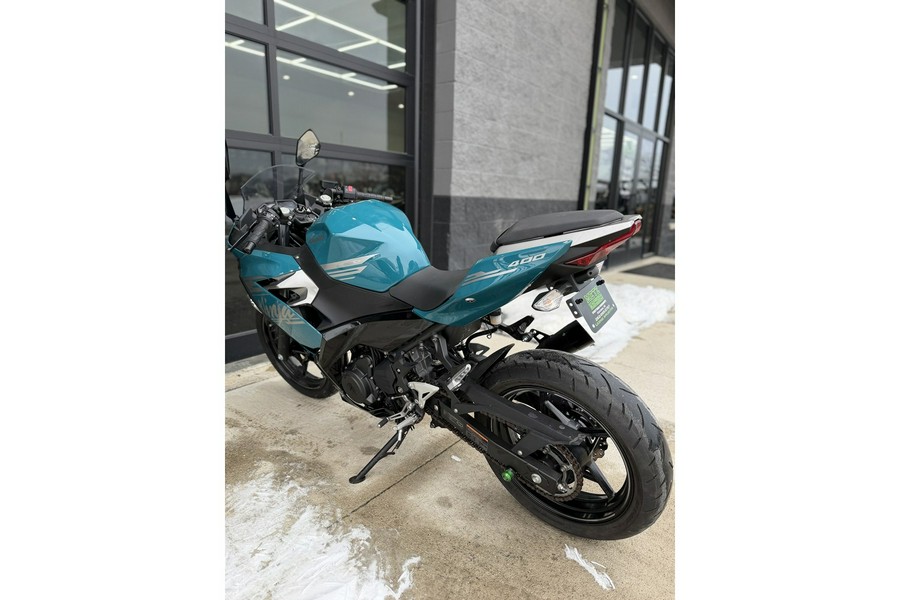 2021 Kawasaki Ninja® 400 ABS