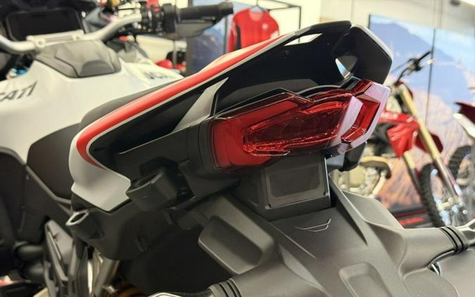 2026 Ducati Multistrada V4 RS