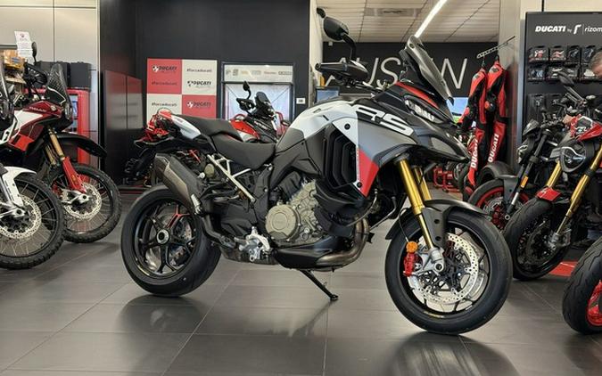 2026 Ducati Multistrada V4 RS