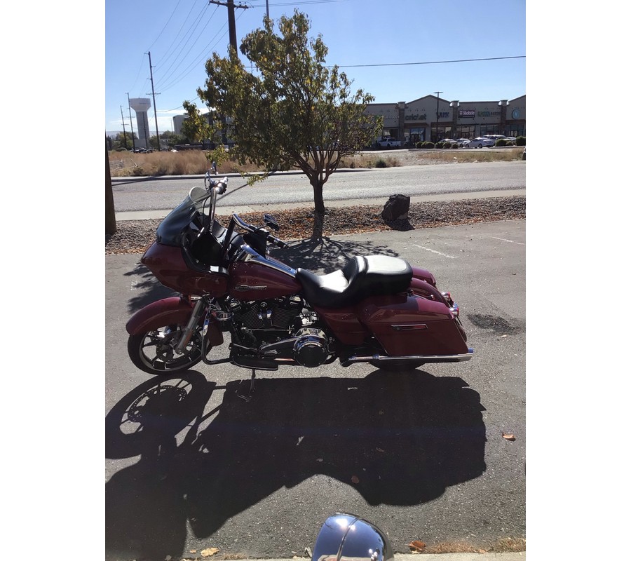 2021 HARLEY-DAVIDSON ROAD GLIDE BASE