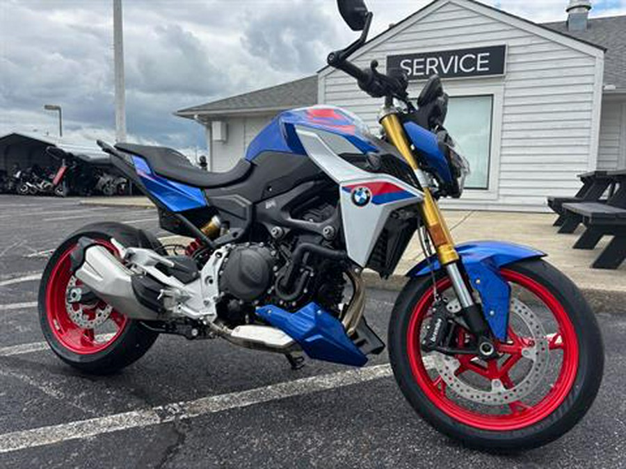 2025 BMW F 900 R