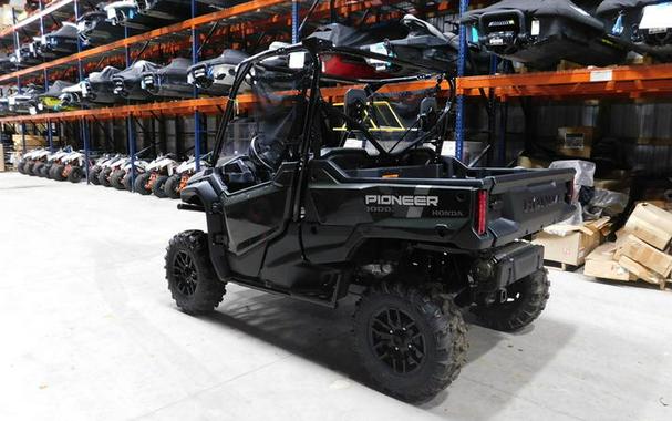 2025 Honda® Pioneer 1000 Deluxe
