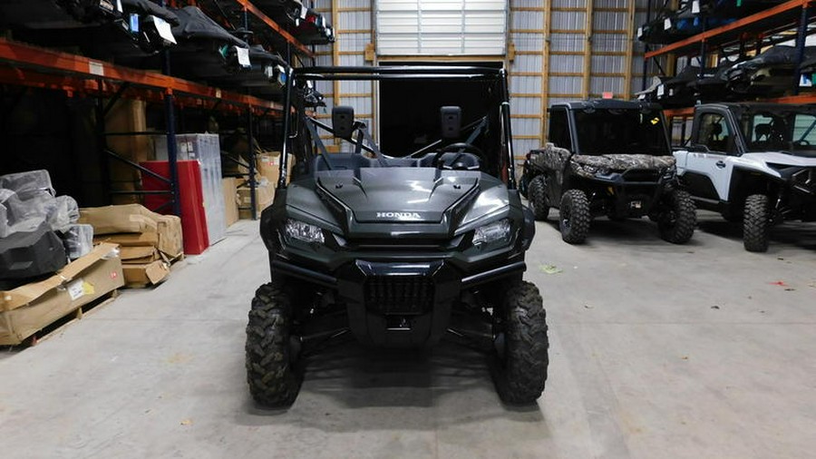 2025 Honda® Pioneer 1000 Deluxe
