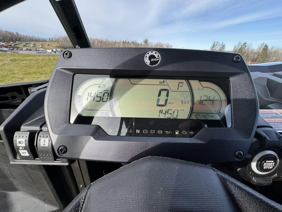 2026 Can-Am® Commander MAX XT 1000R