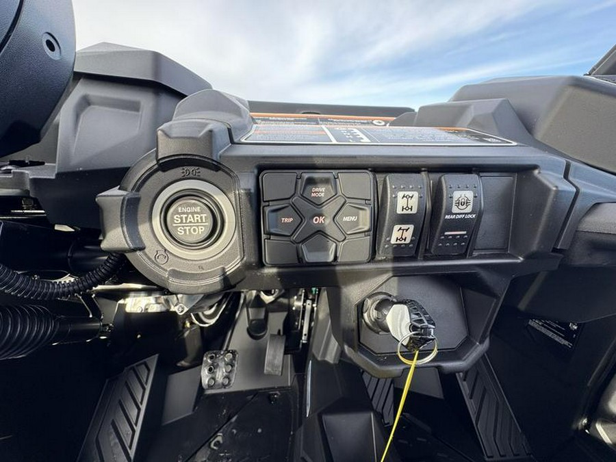 2026 Can-Am® Commander MAX XT 1000R