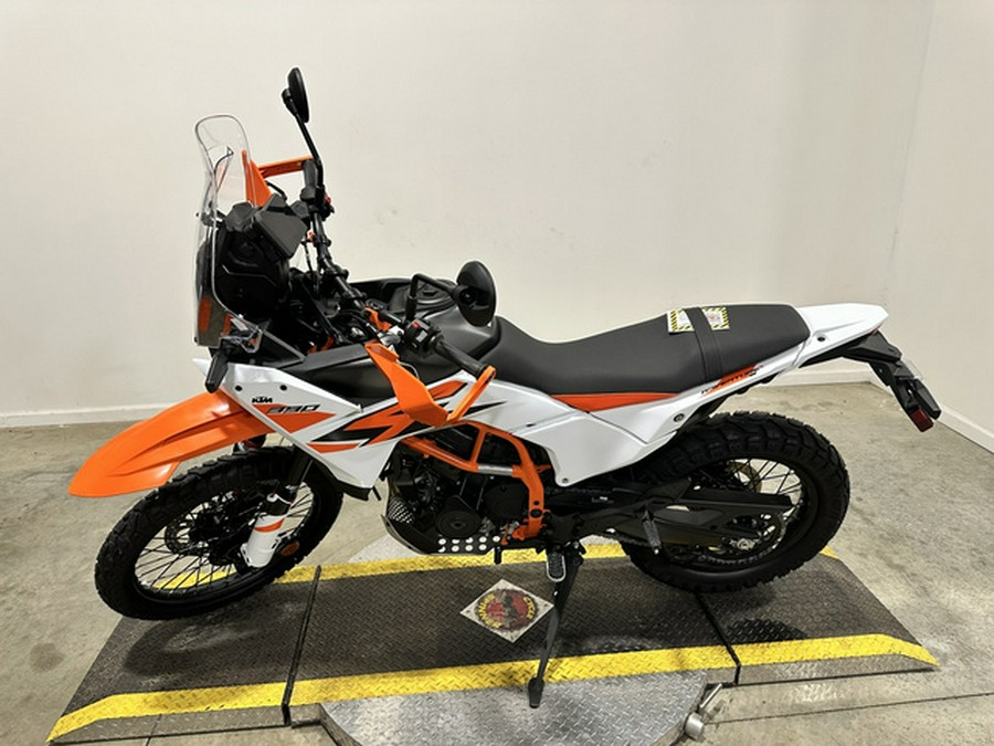 2026 KTM Adventure 390 R