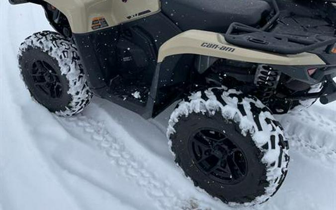 2024 Can-Am Outlander PRO XU HD7