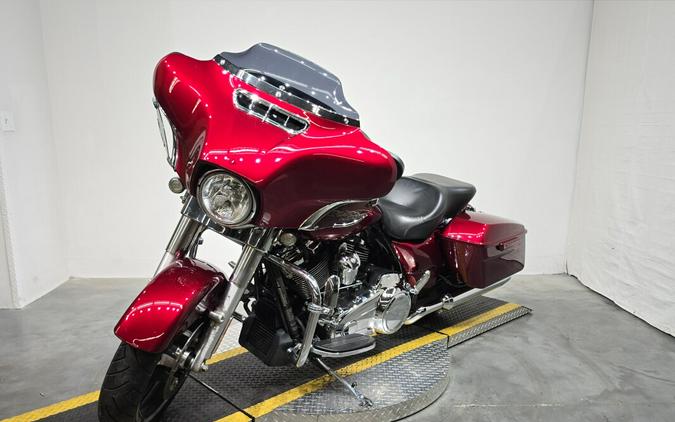FLHXS 2017 Street Glide® Special