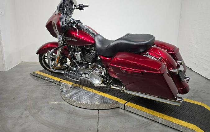 FLHXS 2017 Street Glide® Special
